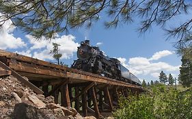 Grand Canyon Railway Hotel